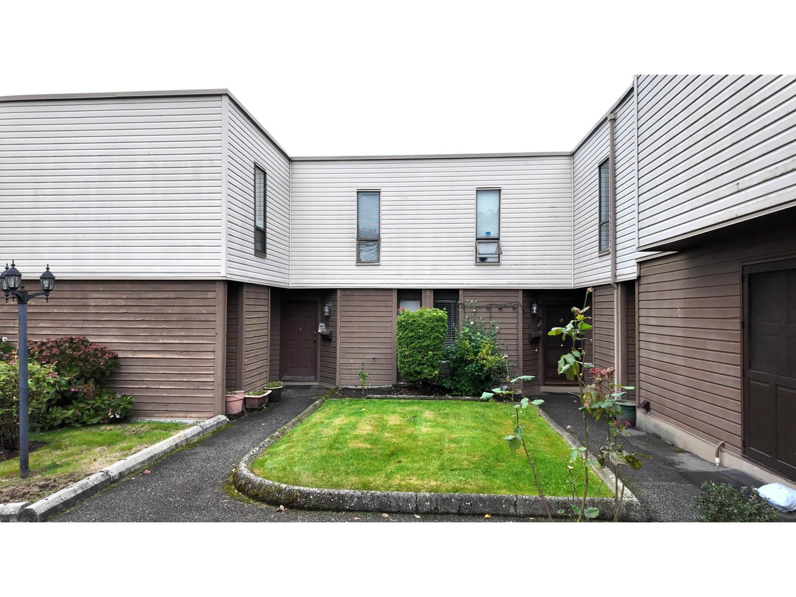9400 128 Street Unit 40, Surrey, BC V3V 5N4