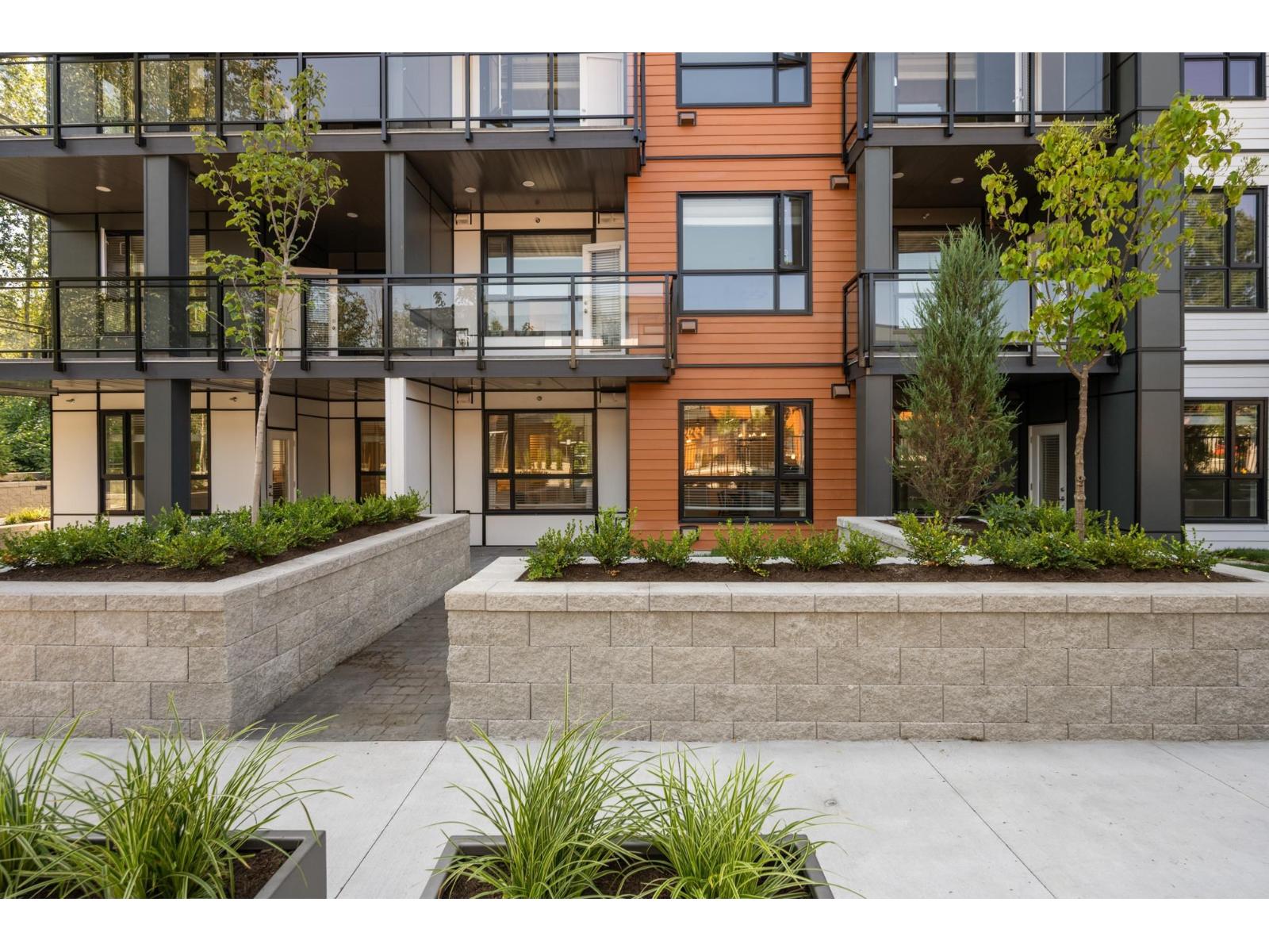 20926 83 Avenue Unit 407, Langley, BC V2Y 3Y9