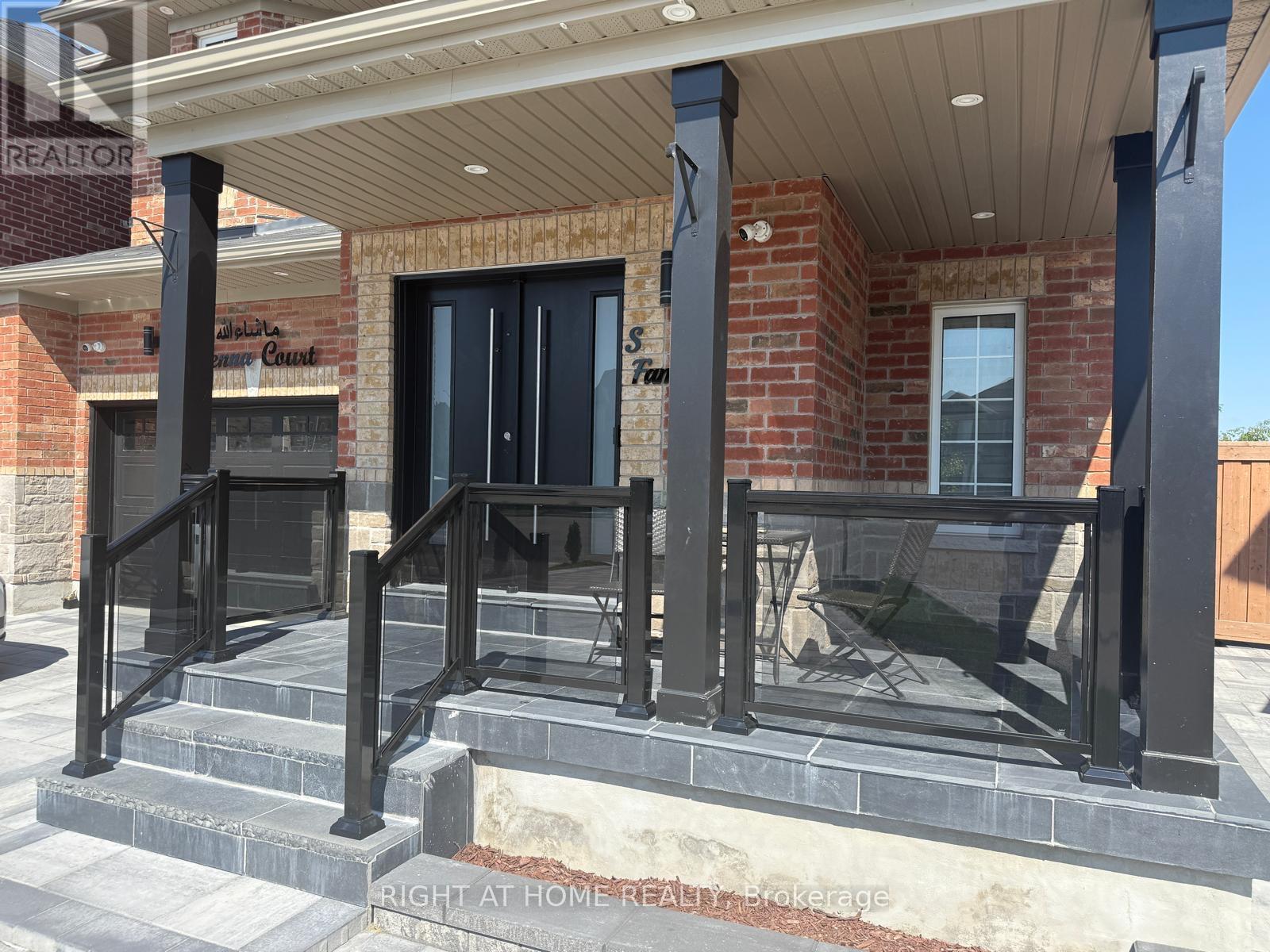 6 Jenna Ct, Brampton, ON L6R 3P5