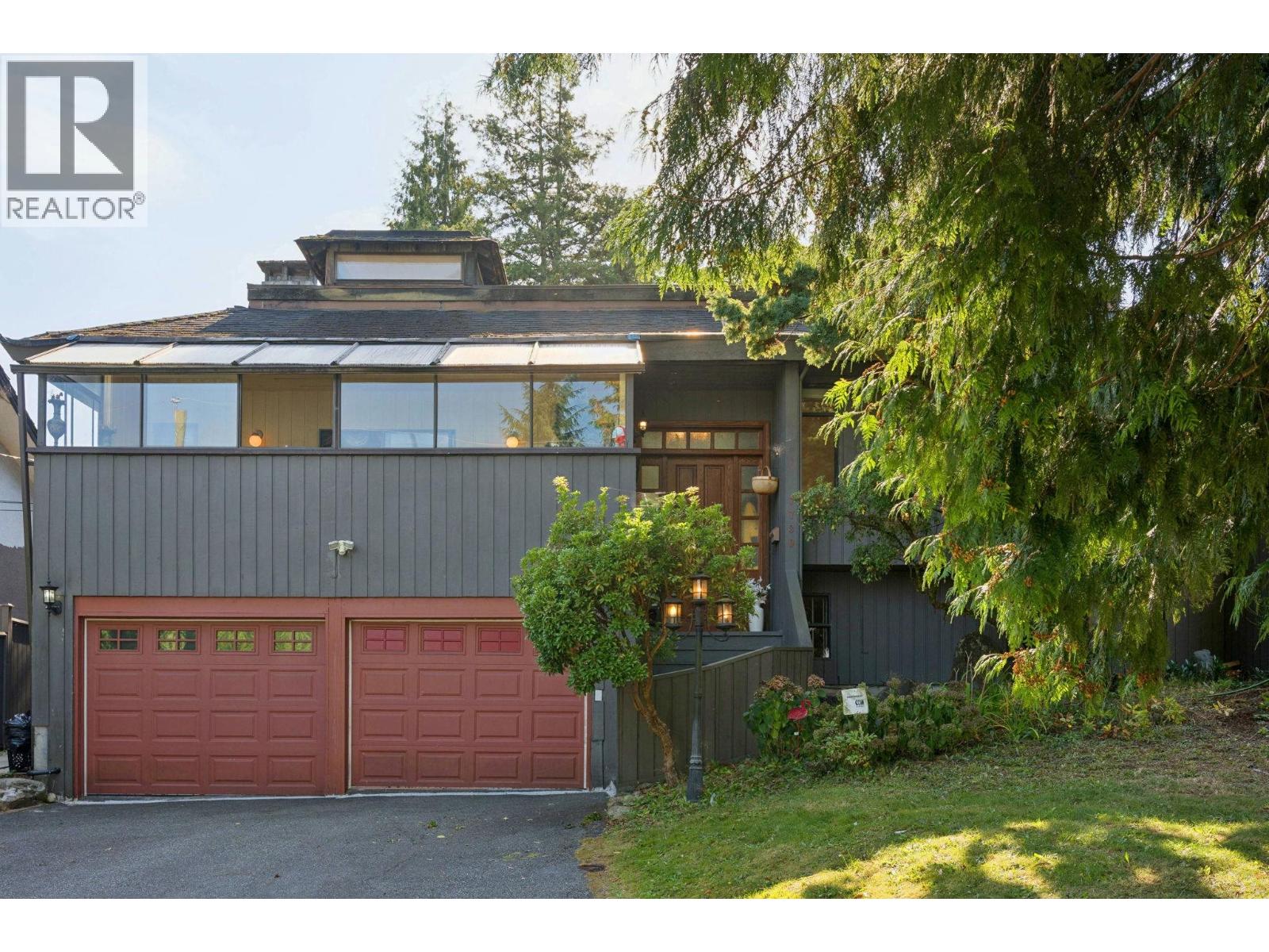 7730 Stanley St, Burnaby, BC V5E 1V8