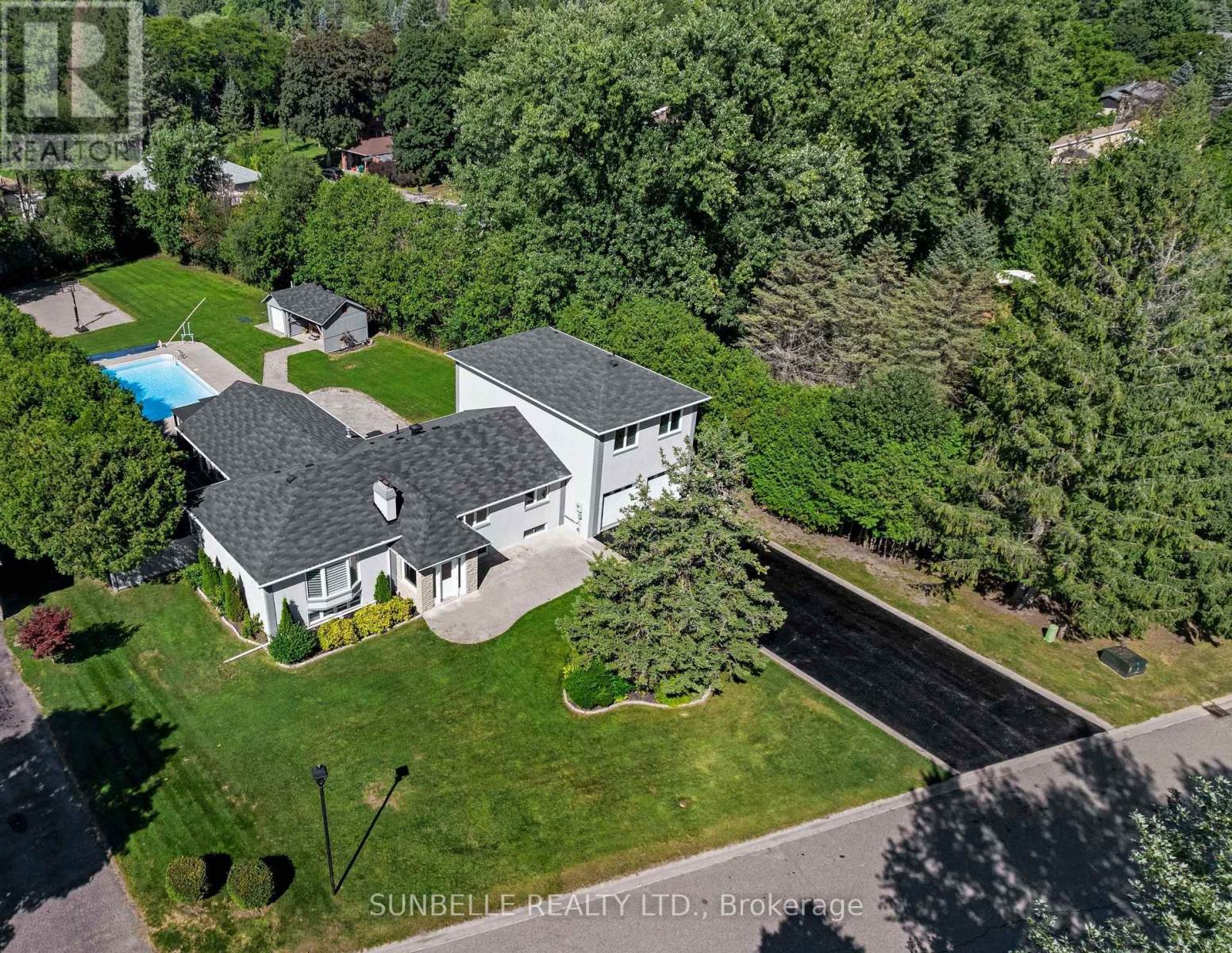 30 Archibald Rd, King, ON L7B 0E5