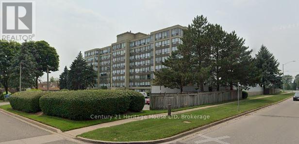 407 5100 Dorchester Rd, Niagara Falls, ON L2E 7H4