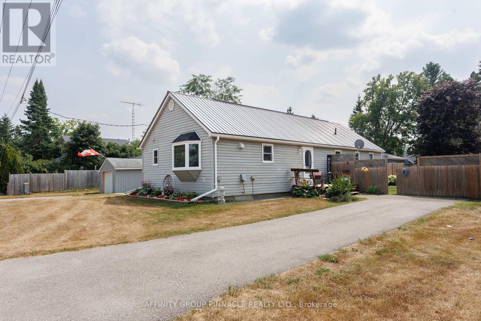 97 Bolsover Rd, Kawartha Lakes, ON K0M 2T0