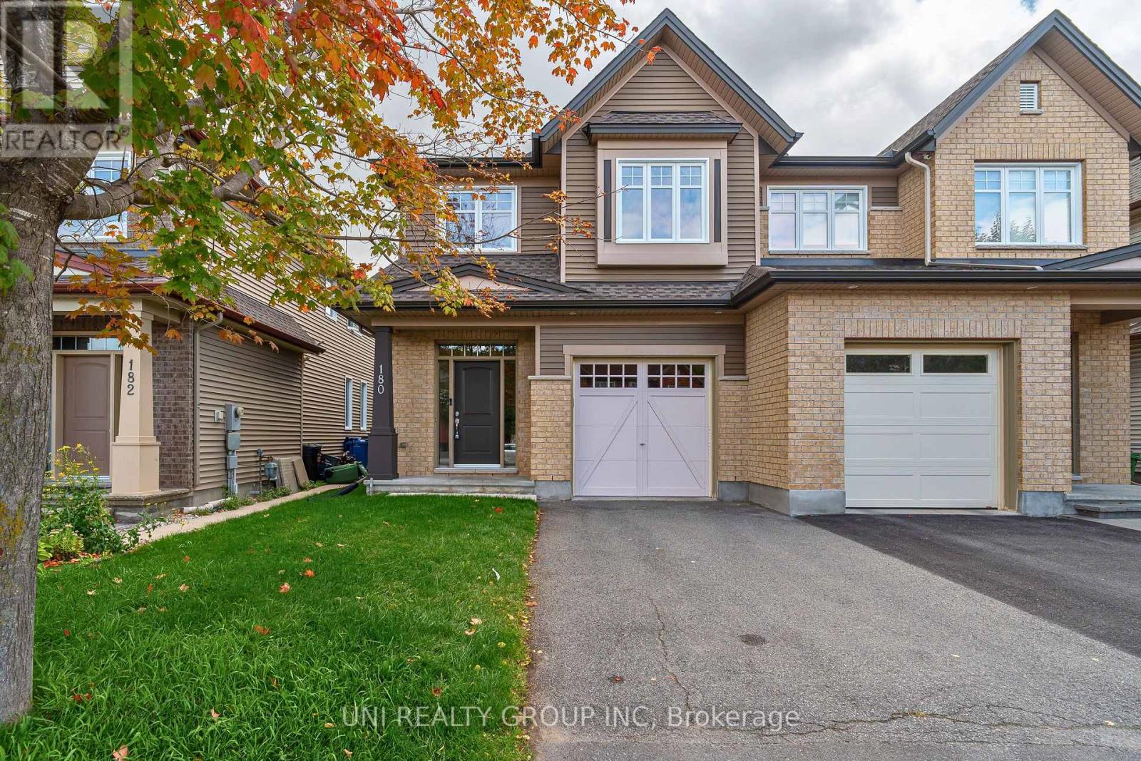180 Highbury Park Dr, Ottawa, ON K2J 5C6