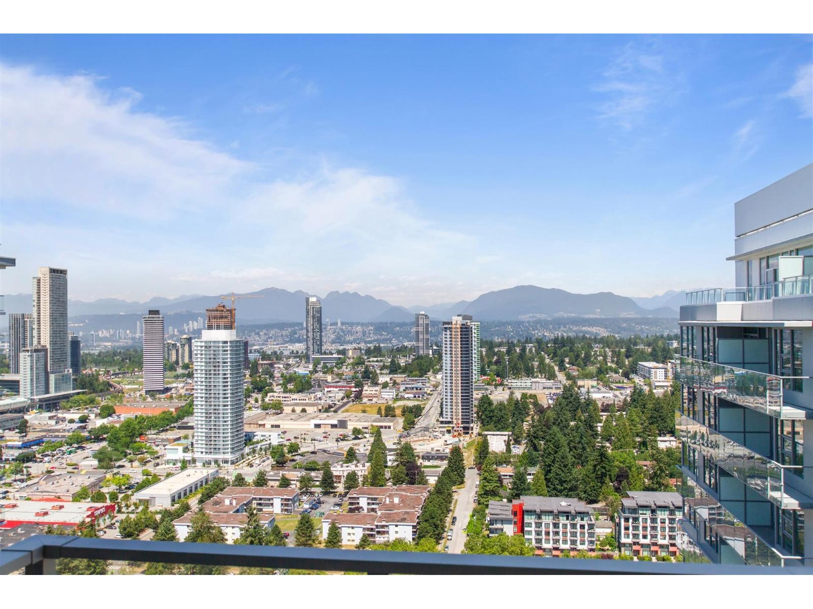 13768 100 Avenue Unit 3607, Surrey, BC V3T 0V2