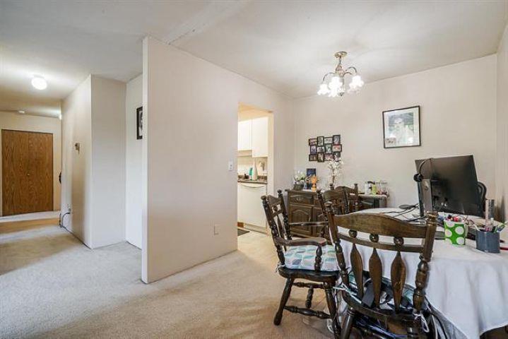 13771 72a Avenue Unit 303, Surrey, BC V3W 9C6