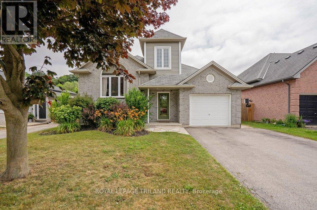 307 Frances St, Central Elgin, ON N5L 1B2