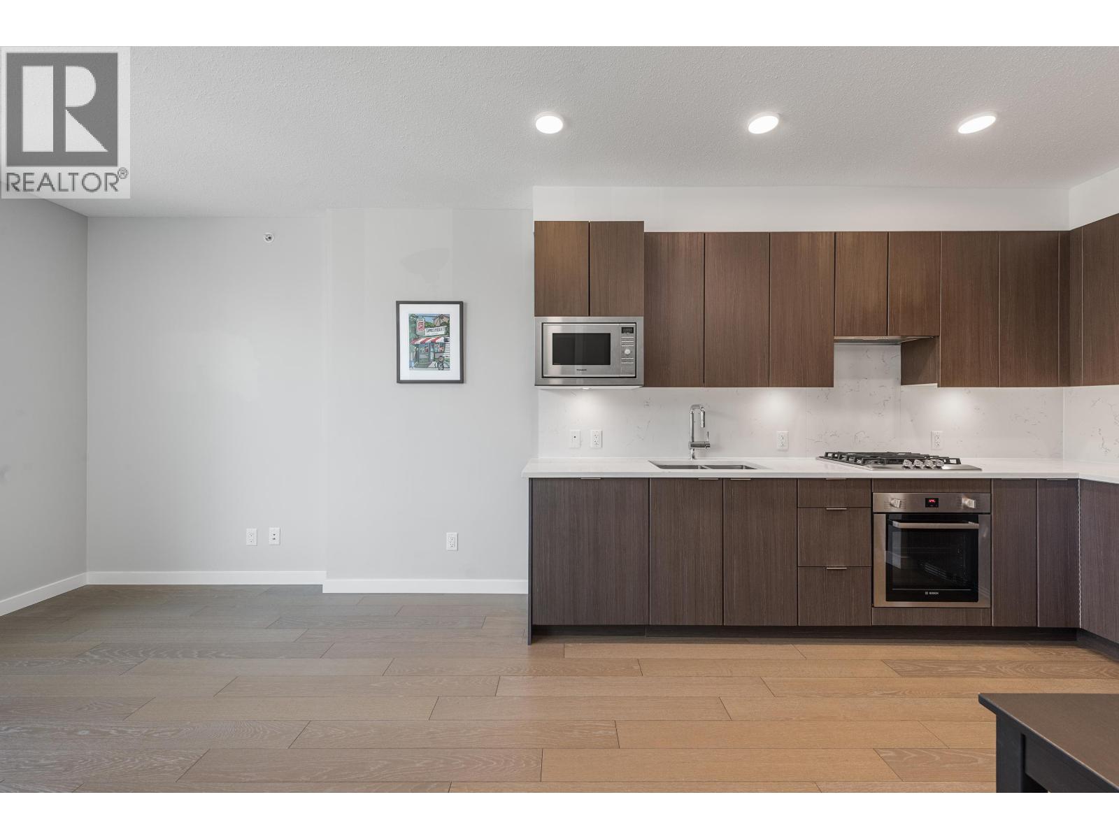2888 Cambie Street Unit 309, Vancouver, BC V5Z 0H3