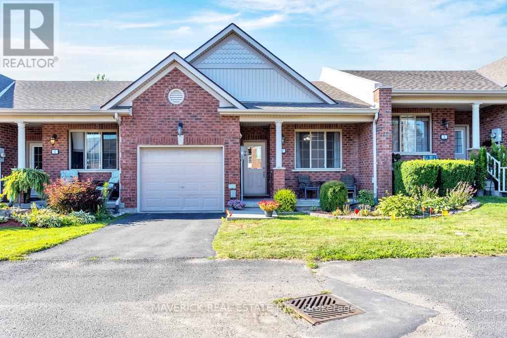 4 19 Anderson St, Woodstock, ON N4S 9A3