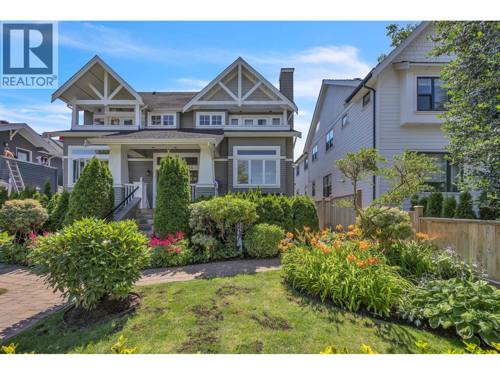 188 W 16th Ave, Vancouver, BC V5Y 1Y7