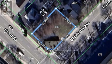685 Brant St, Burlington, ON L7R 2H4