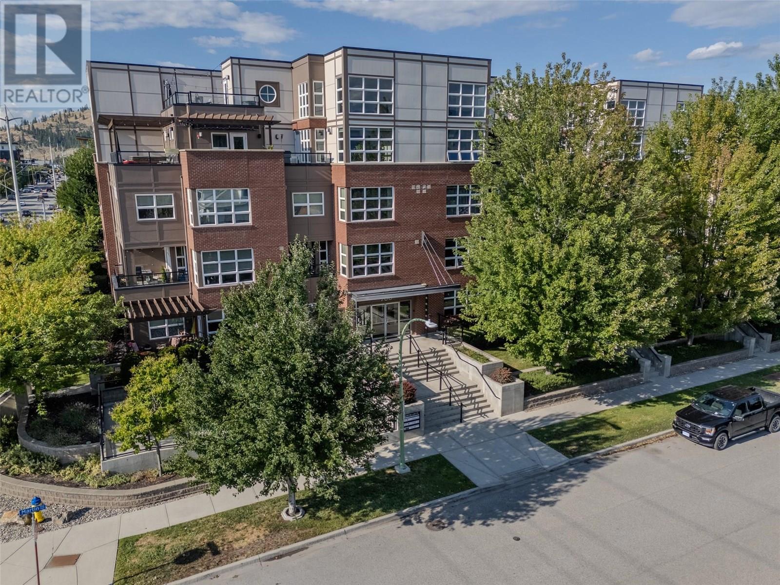 700 Martin Avenue Unit 106, Kelowna, BC V1Y 6V3
