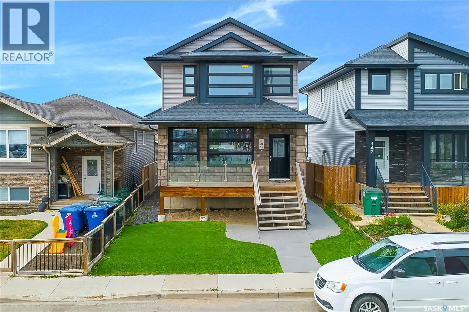 143 Marlatte Cres, Saskatoon, SK S7W 0B8