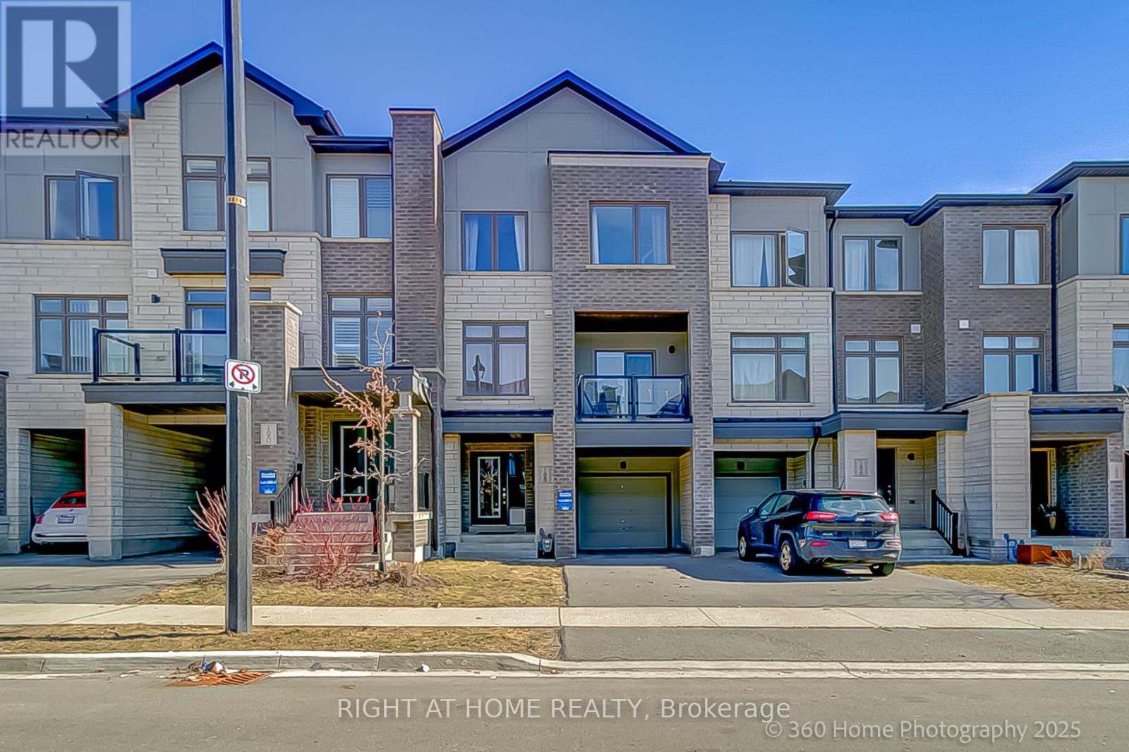 188 Tango Cres, Newmarket, ON L3X 0K4