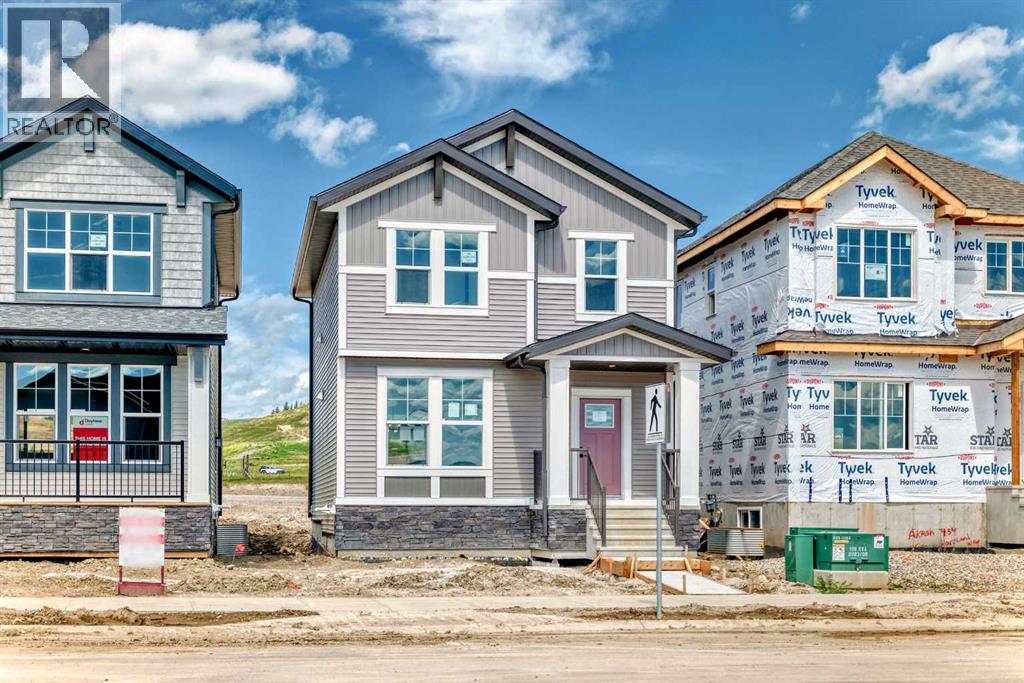 430 Heartland Way, Cochrane, AB T4C 0M5