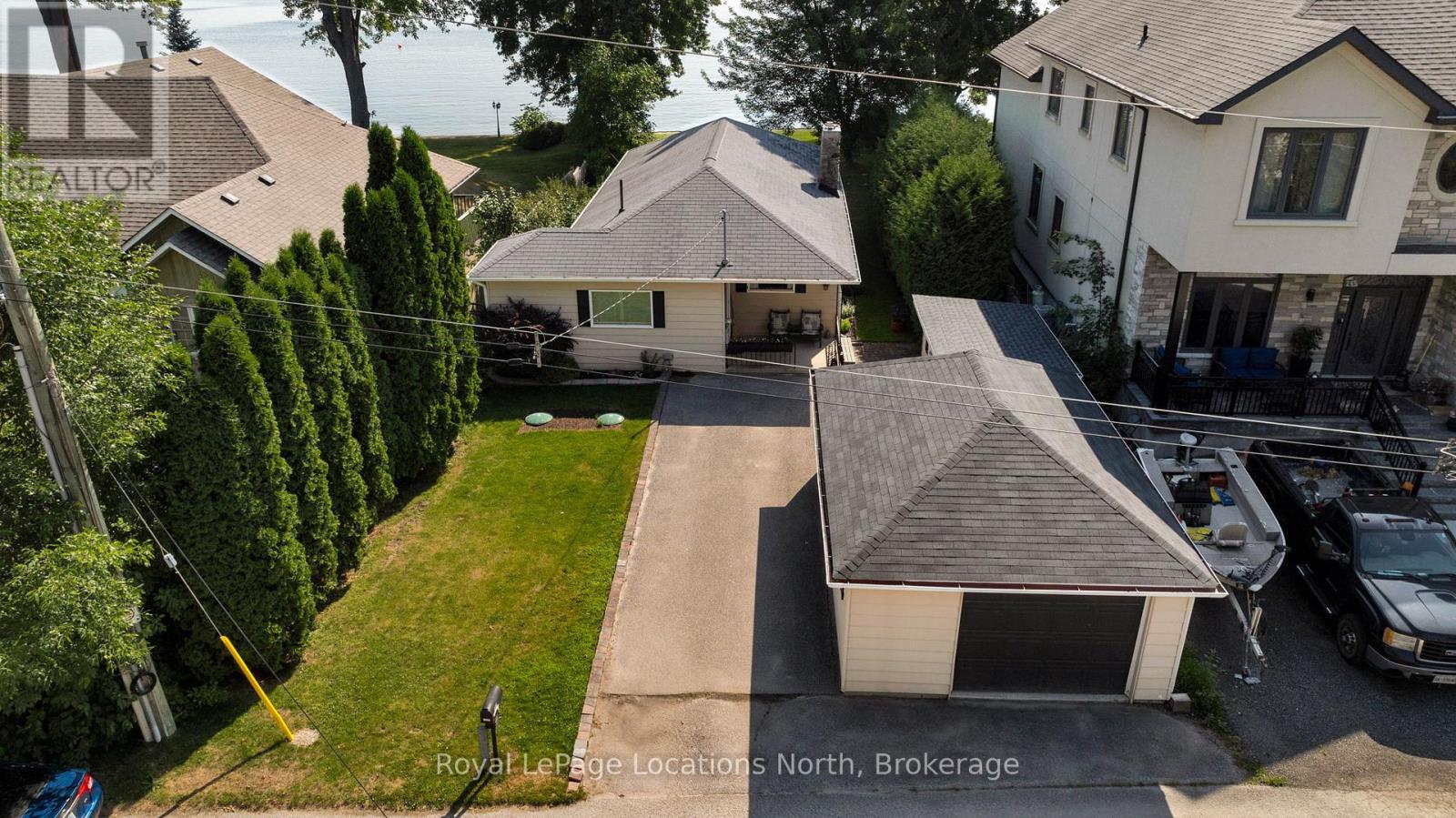 297 Beach Rd, Innisfil, ON L0L 1R0