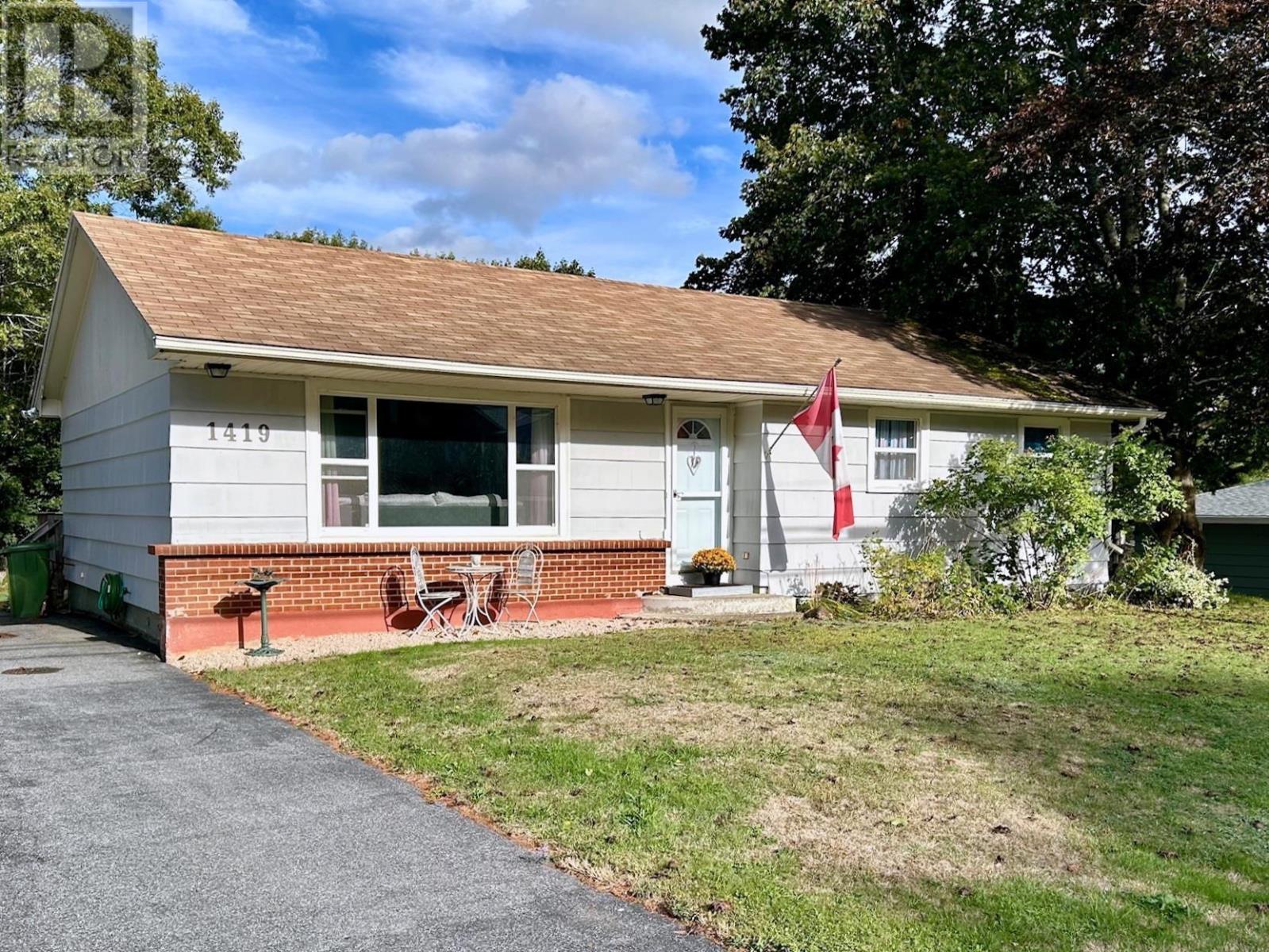 1419 Highway 331, Pleasantville, NS B0R 1G0