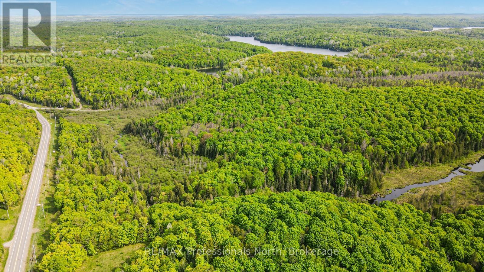 3 On-118, Highlands East Monmouth, ON K0L 2Y0