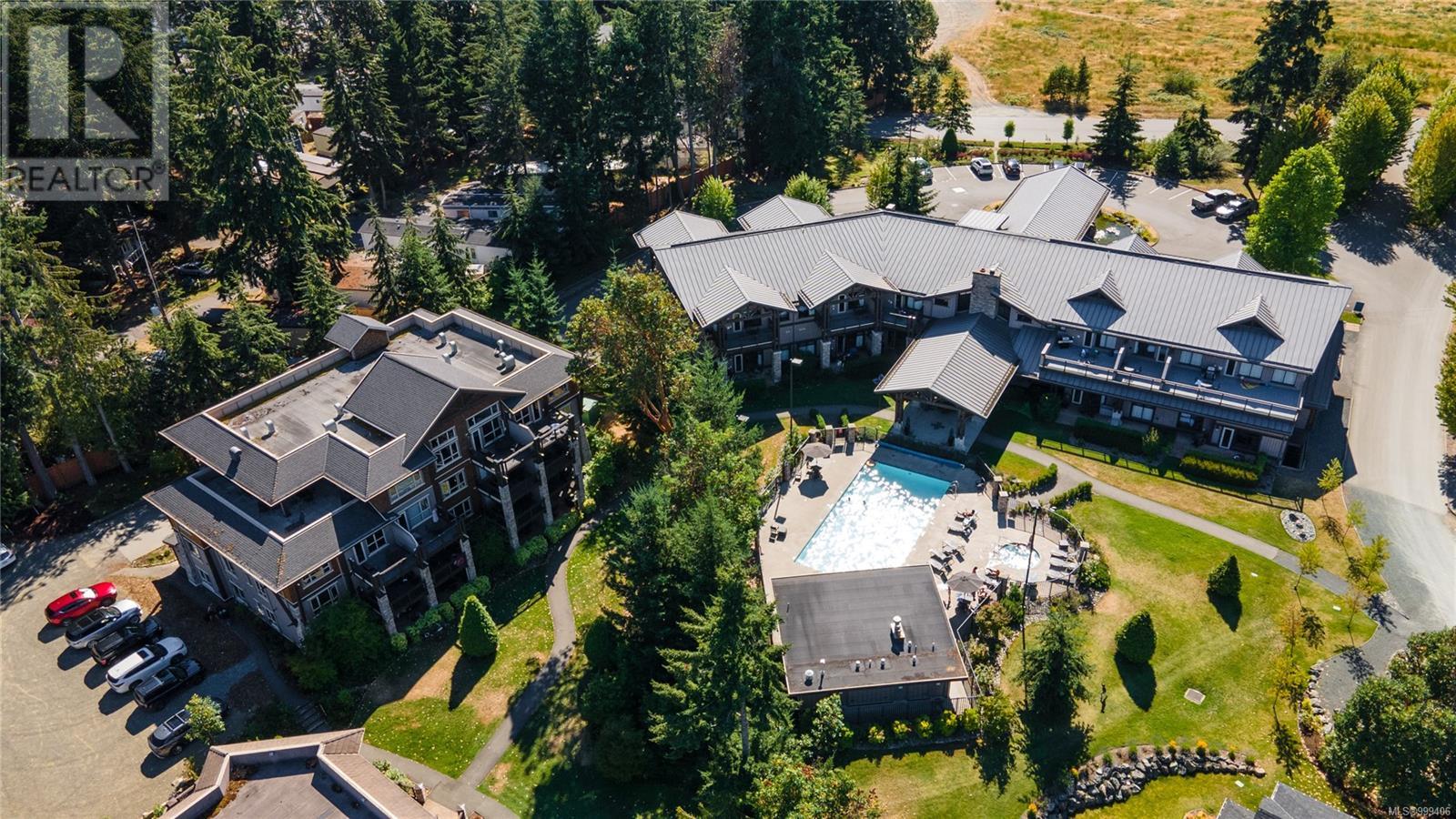 1175 Resort Dr Unit 223 Dr, Parksville, BC V9P 2E3