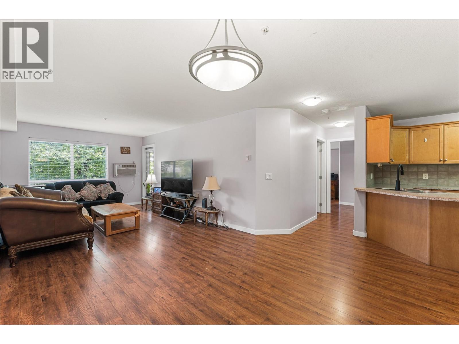 260 Franklyn Road Unit 113, Kelowna, BC V1X 8C1