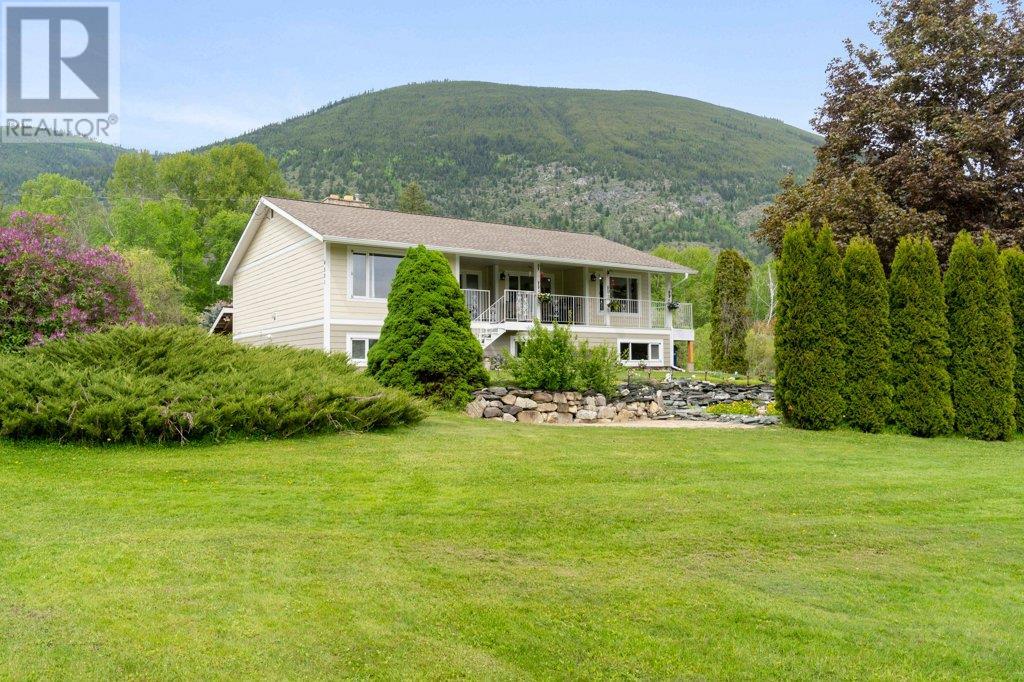 44 Avenue Nw Unit 4501, Salmon Arm, BC V1E 3A7