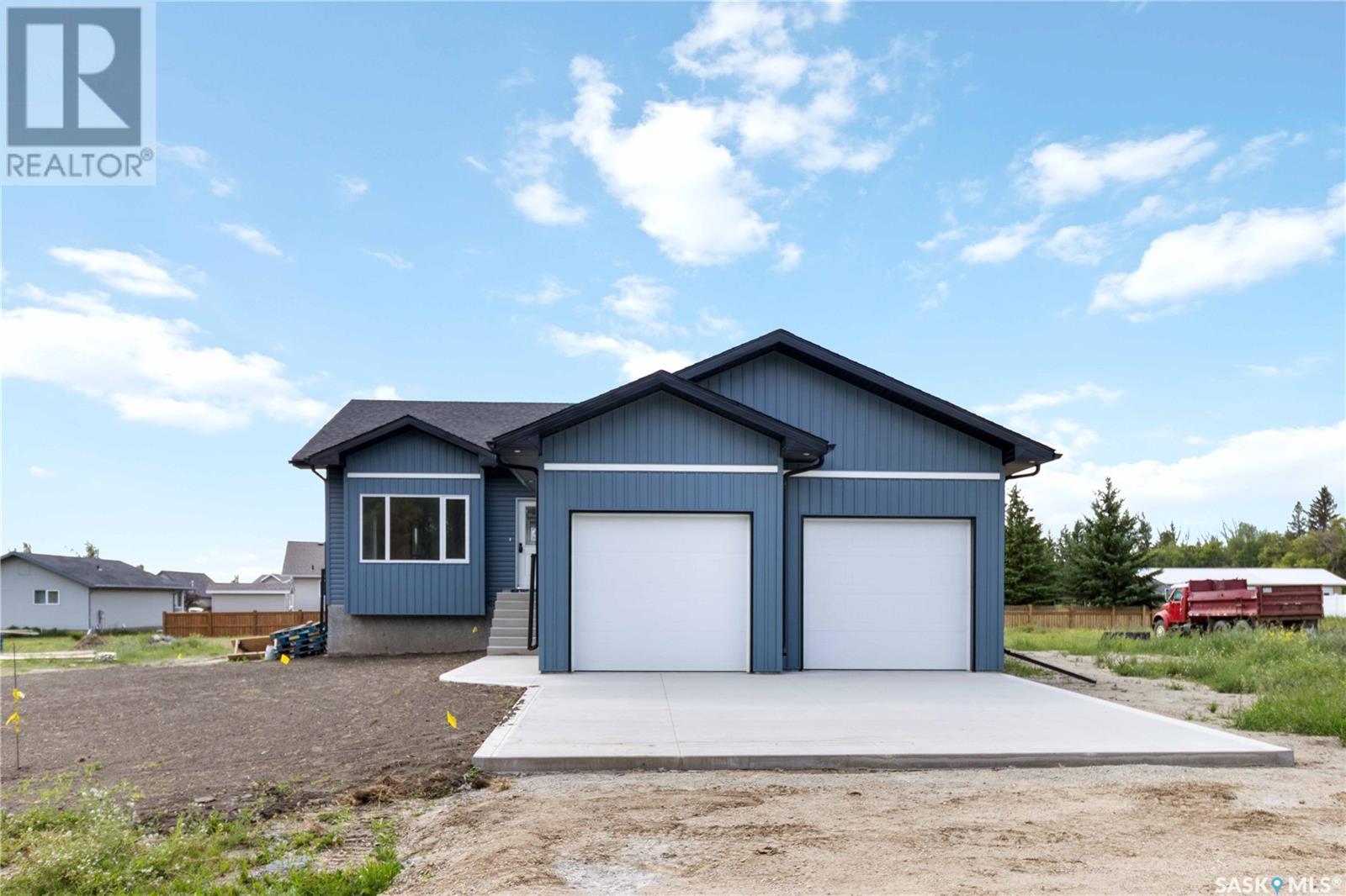 210 2nd Street South, Waldheim, SK S0K 4R0
