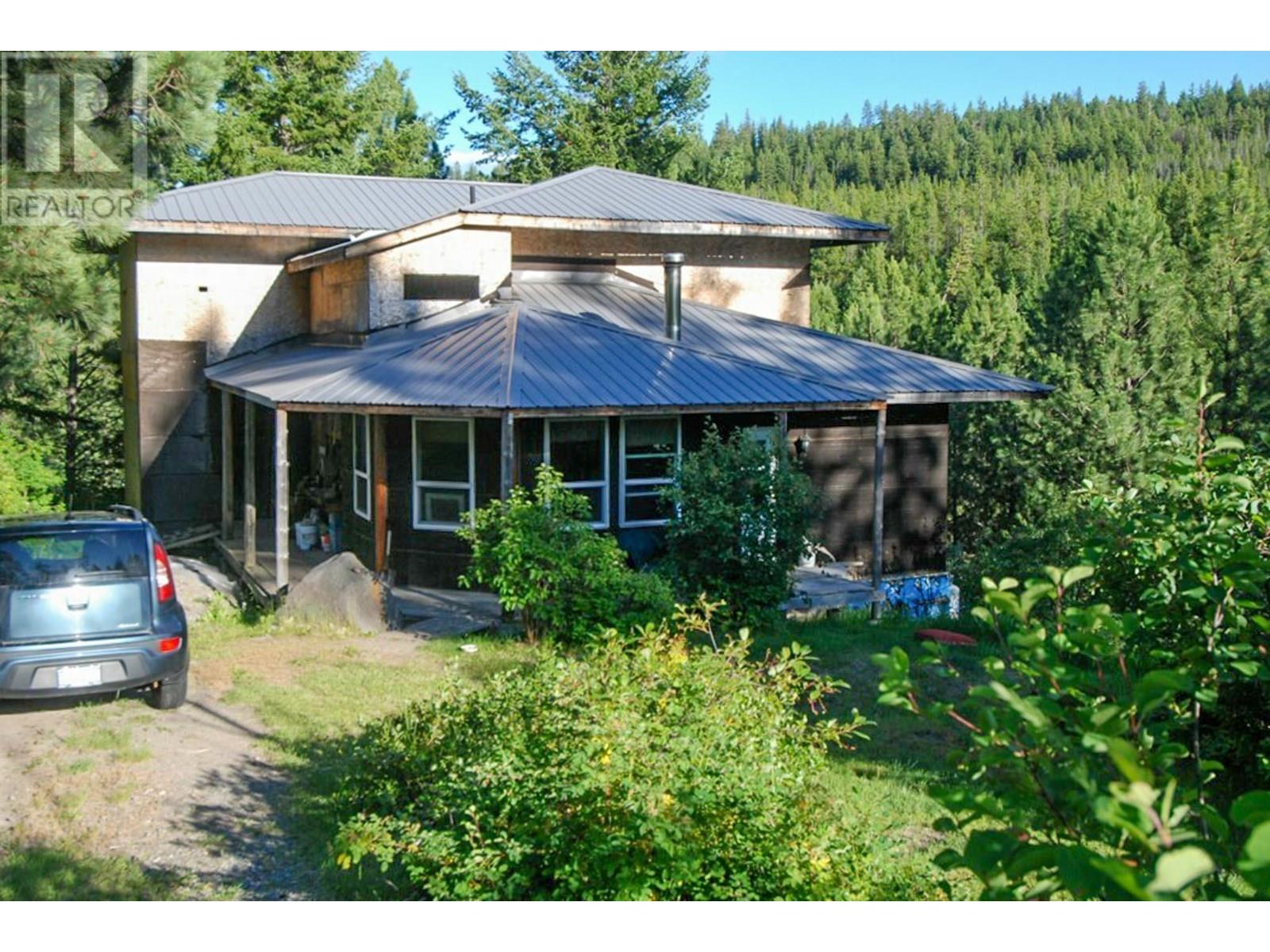 820 Kane Valley Rd, Merritt, BC V1K 1B8