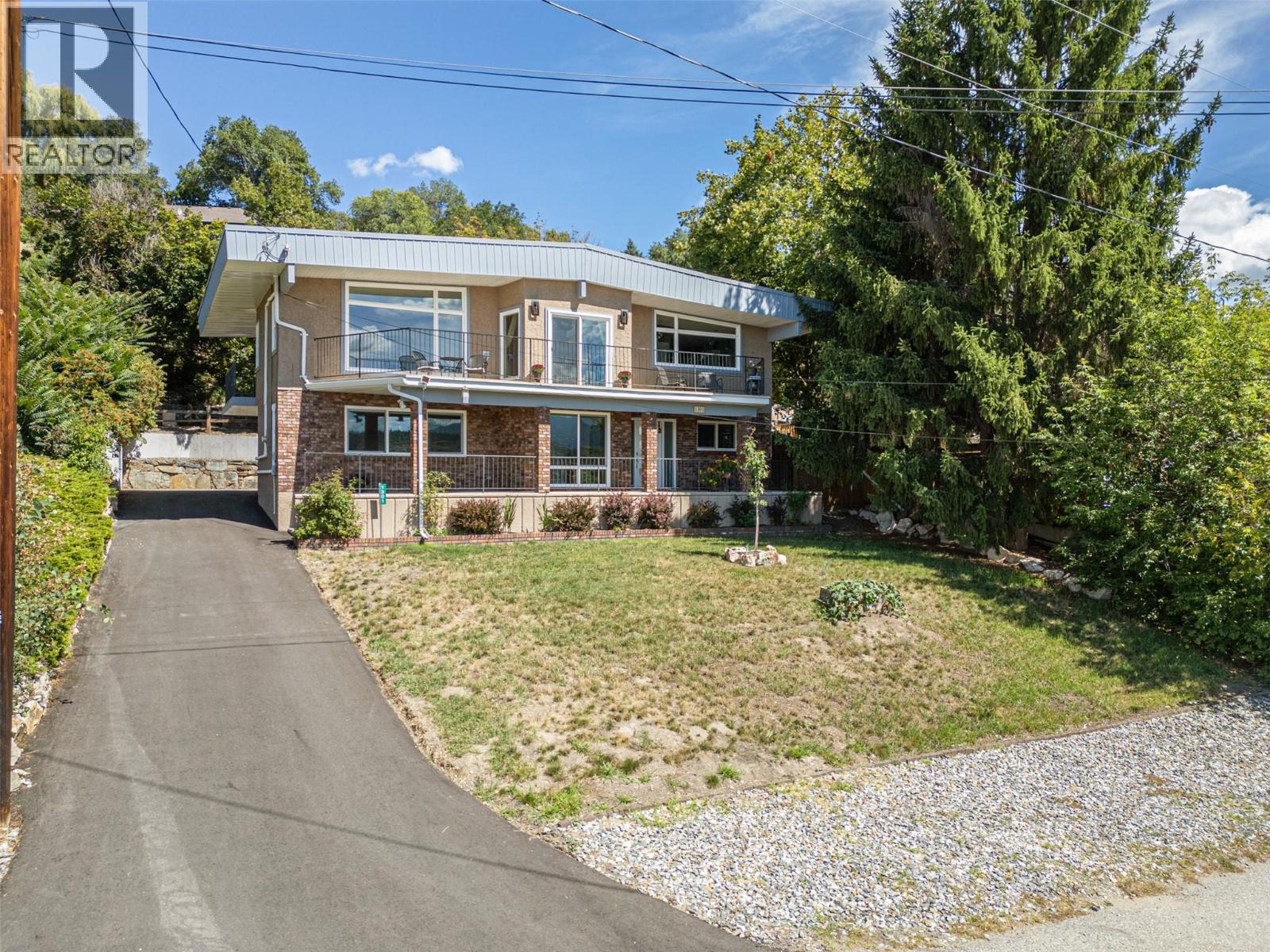 1301 Begley Rd, Kelowna, BC V1P 1K8