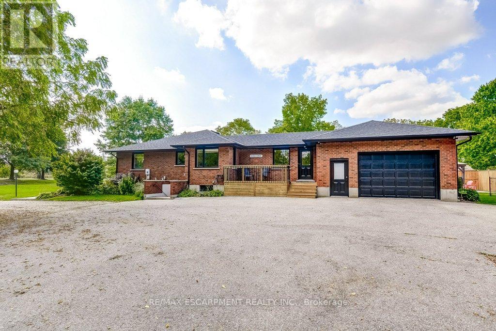 542 Paris Rd, Brant, ON N3L 3E1