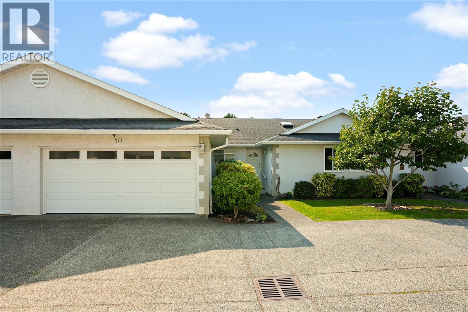 10055 Fifth St Unit 10 St, Sidney, BC V8L 2X8