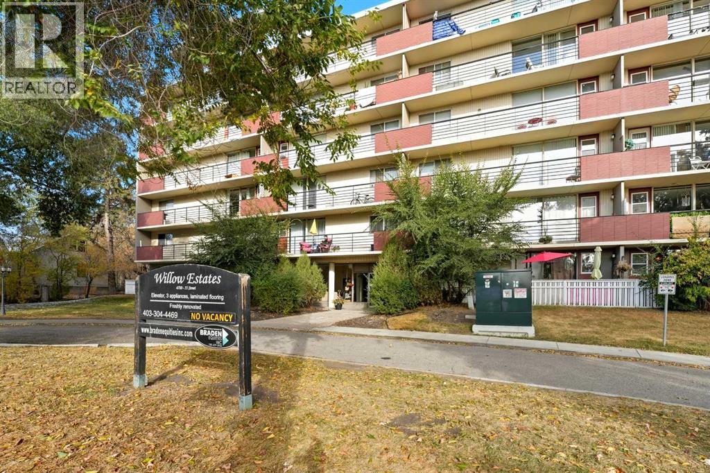 4700 55 Street Unit 306, Red Deer, AB T4N 2H8