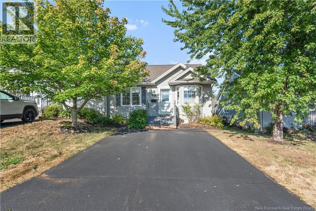 247 Old Coach Rd, Riverview, NB E1B 5R7