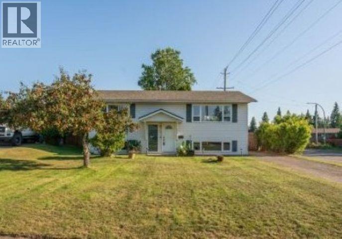 199 Mckinley Cres, Prince George, BC V2M 4S3