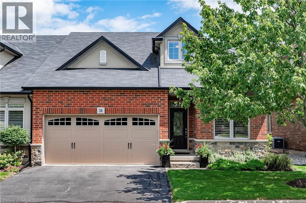 36 Toulon Ave, Hamilton, ON L9G 3K9