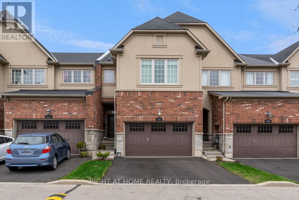 127 127 Oakhaven Pl, Hamilton, ON L9K 0B6