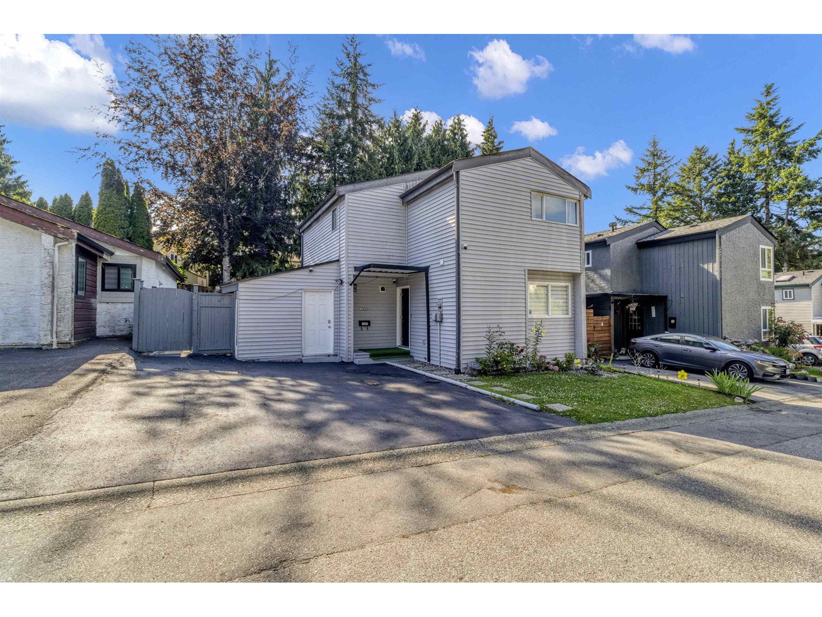 139 Street Unit 8025 #a, Surrey, BC V3W 6P9