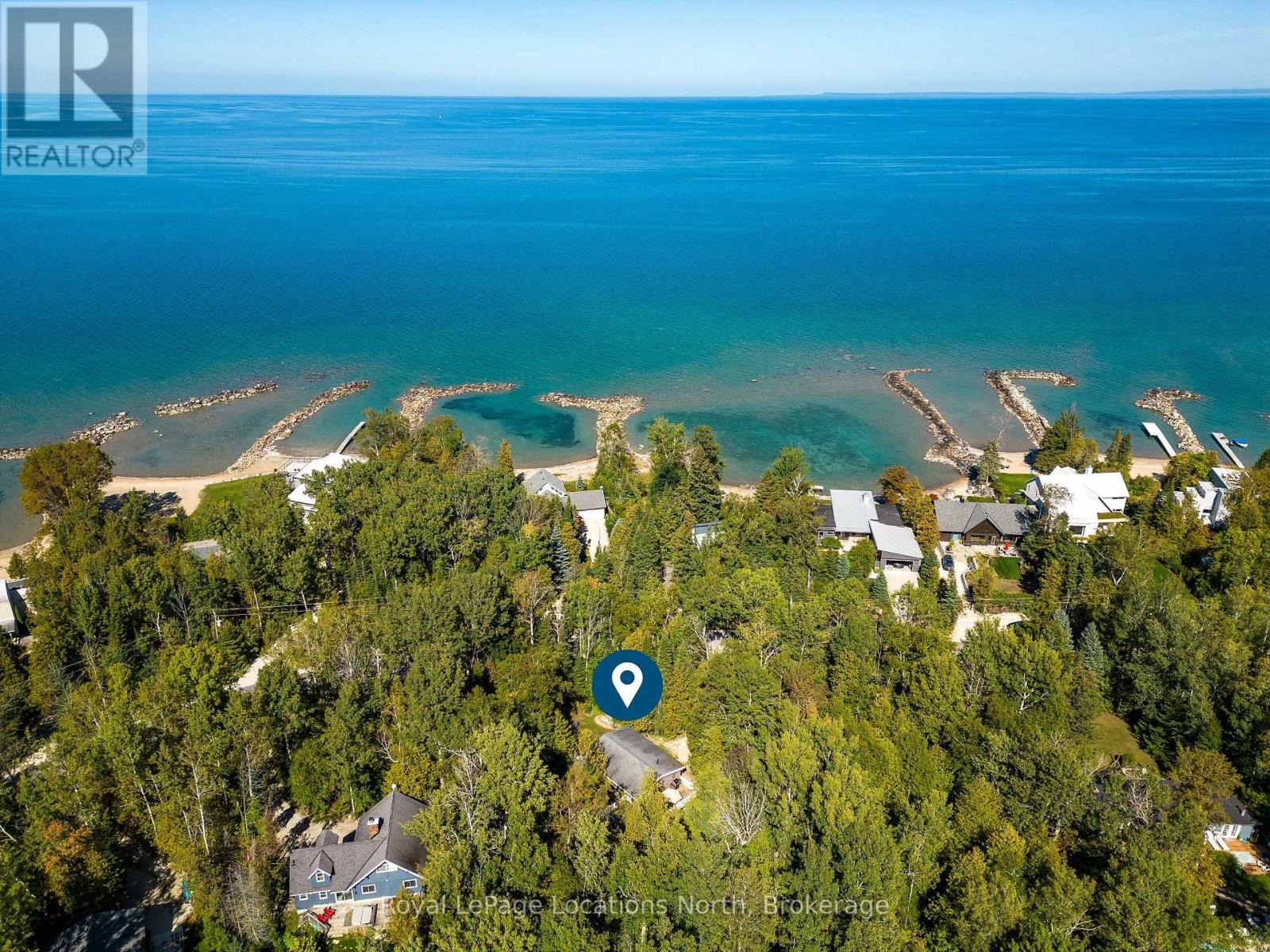 112 Cameron St, The Blue Mountains, ON N0H 2P0