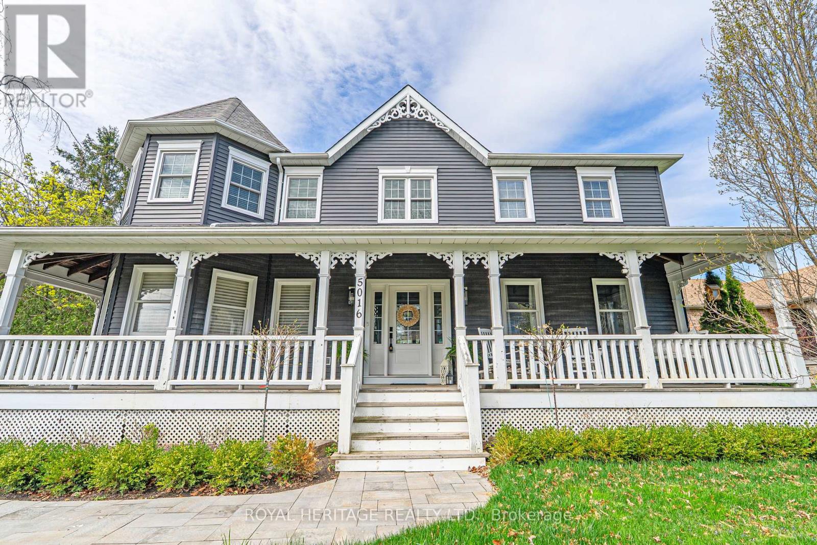 5016 Barber St E, Pickering, ON L1Y 1B4