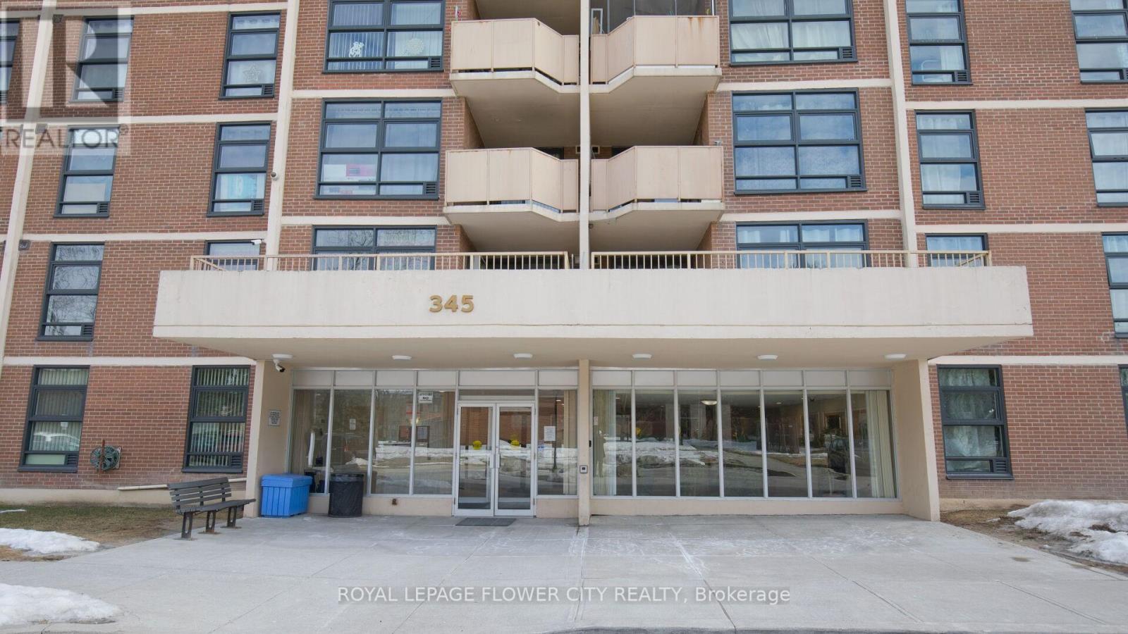 207 345 Driftwood Ave, Toronto, ON M3N 2P4