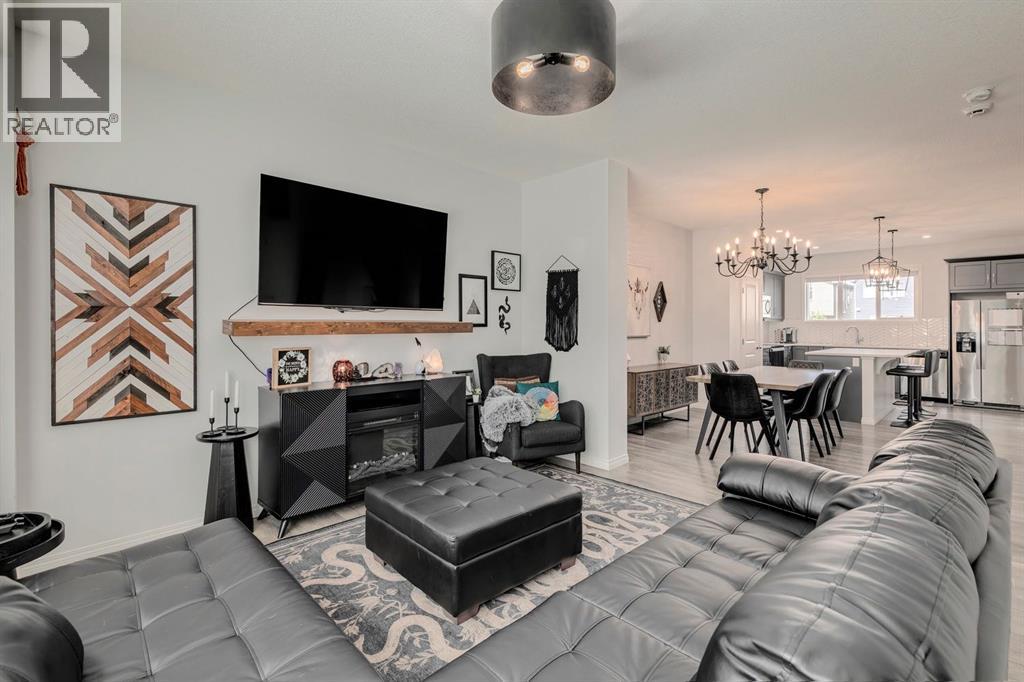 53 Seton Mnr SE, Calgary, AB T2C 2C9