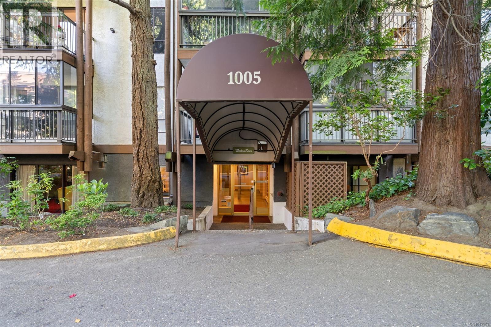 1005 Mckenzie Ave Unit 117 Ave, Saanich, BC V8X 4A9