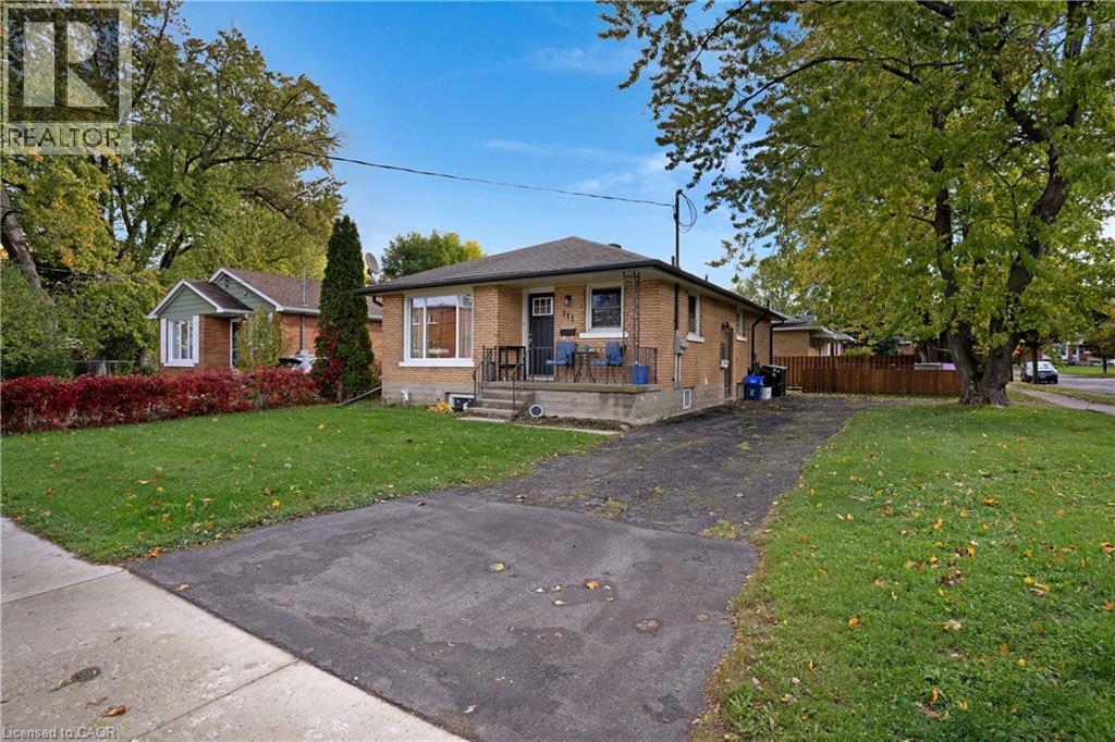 111 Franklin St N, Kitchener, ON N2A 1Y3