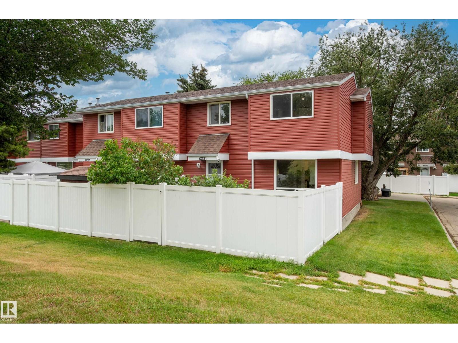 47 St Nw Unit 13341, Edmonton, AB T5A 1L8