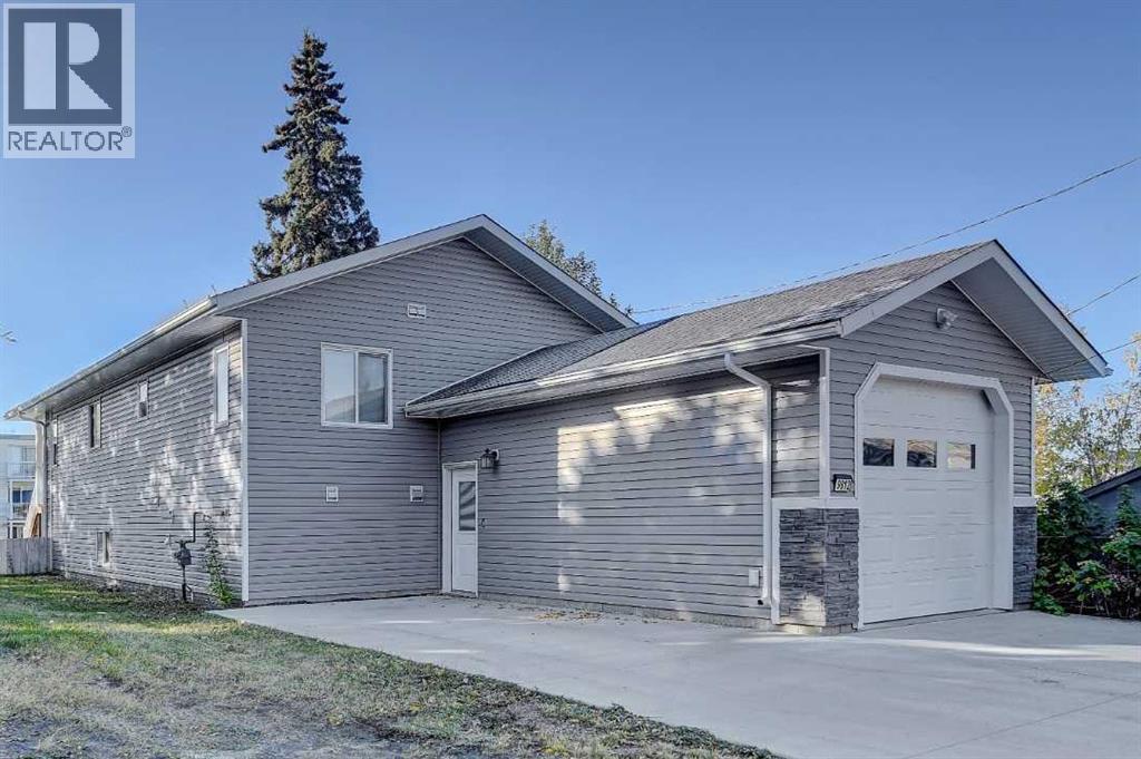 108 Avenue Unit 9812, Grande Prairie, AB T8V 1N6