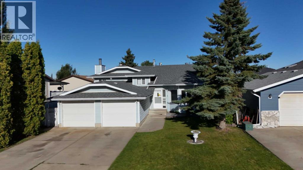 1 Willow St, Sylvan Lake, AB T4S 1M1