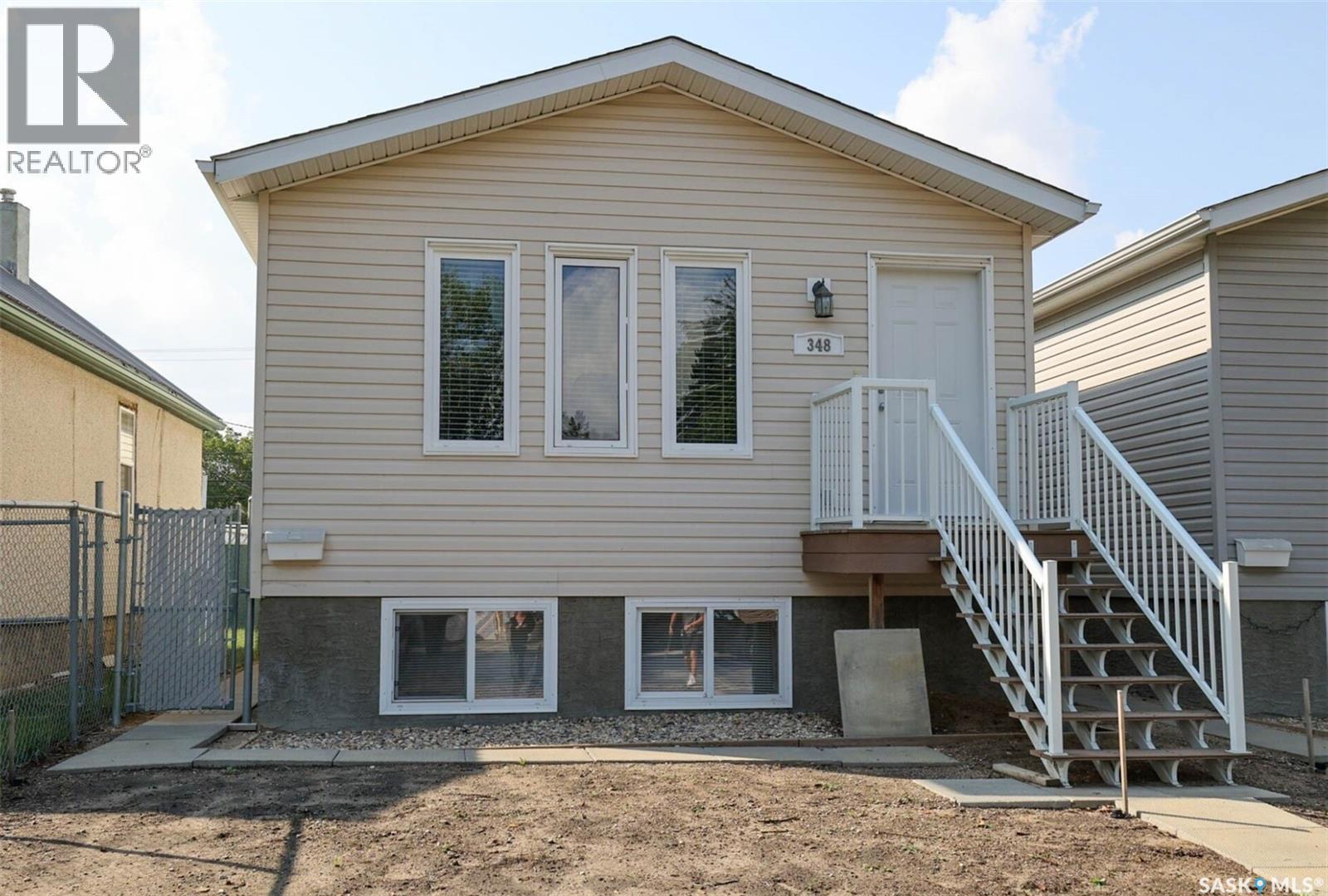 348 Robinson St, Regina, SK S4R 3R2