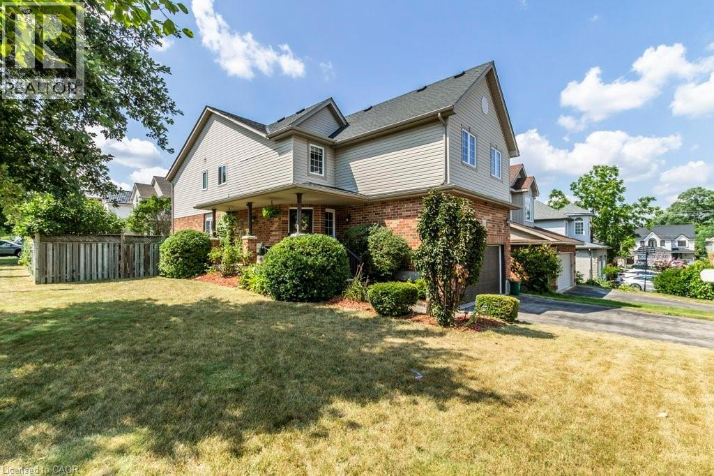 19 Apple Ridge Dr, Kitchener, ON N2P 2S2