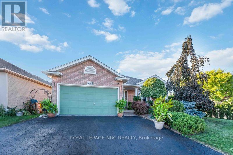 5349 Beaver Valley Way, Niagara Falls, ON L2H 3K4