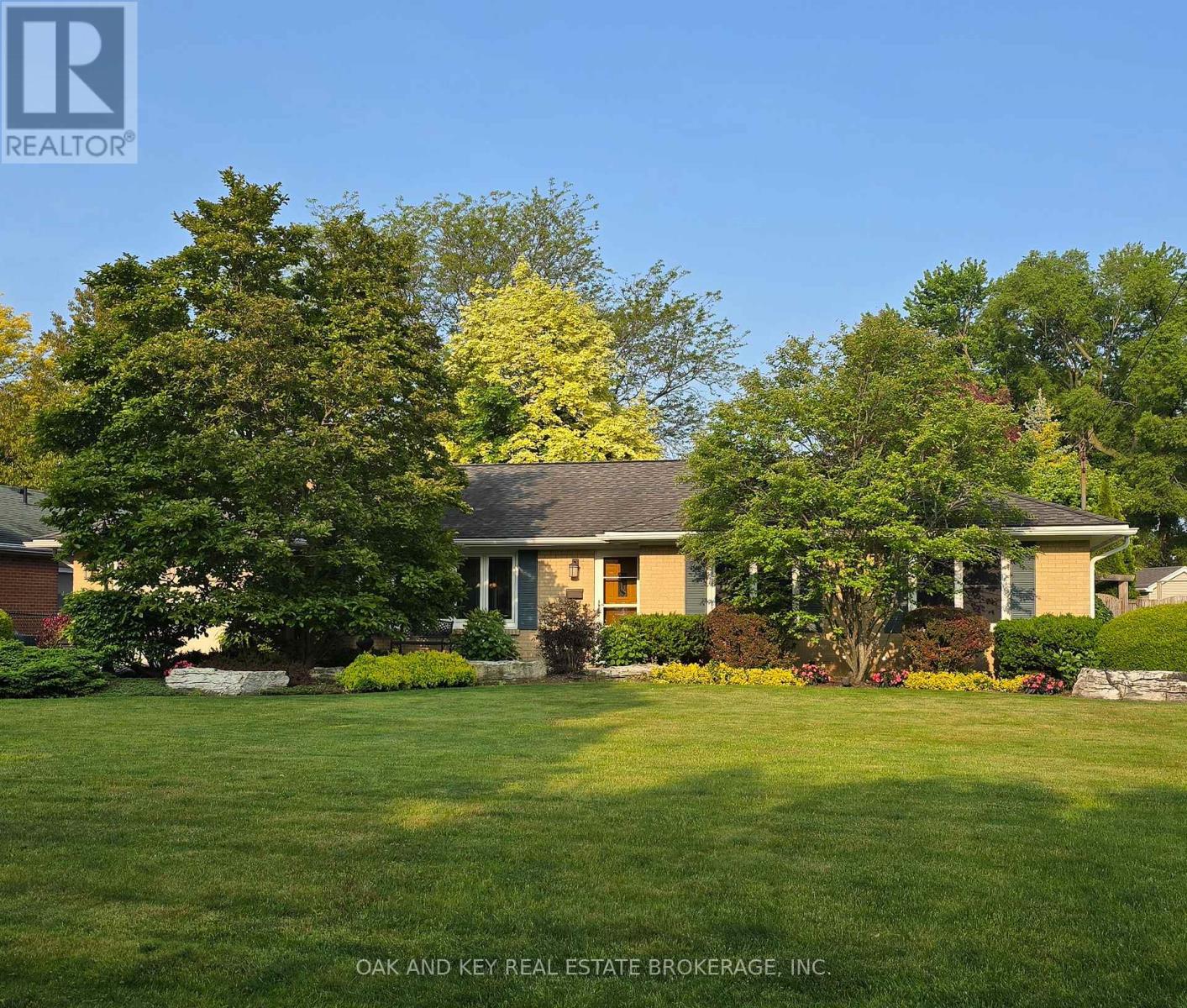 487 Melcrest Rd, London, ON N6J 3T2