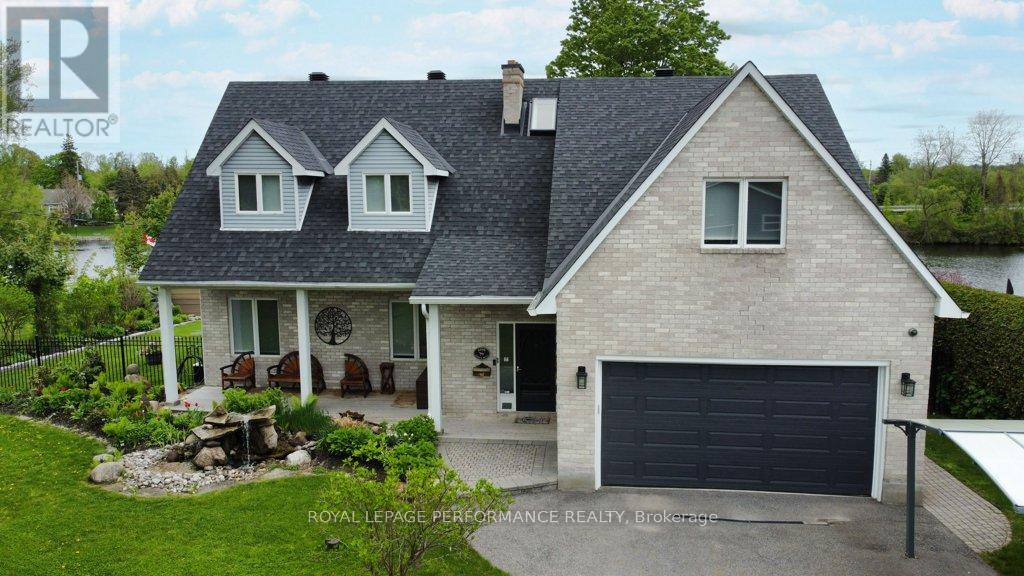 6099 James Bell Dr, Ottawa, ON K4M 1B3